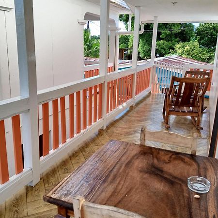 Christina'S Guest House Official リトル・コーン島 エクステリア 写真