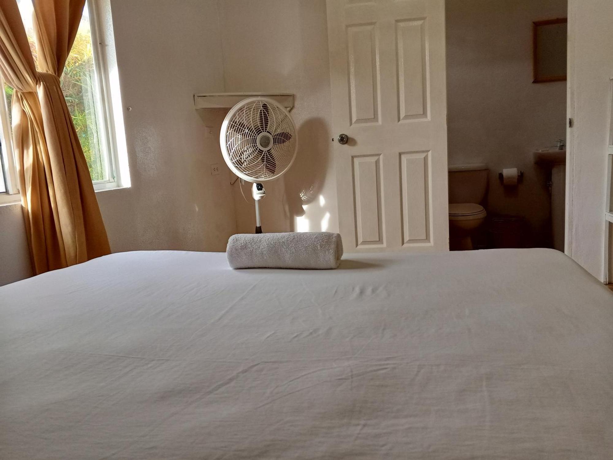 Christina'S Guest House Official リトル・コーン島 エクステリア 写真
