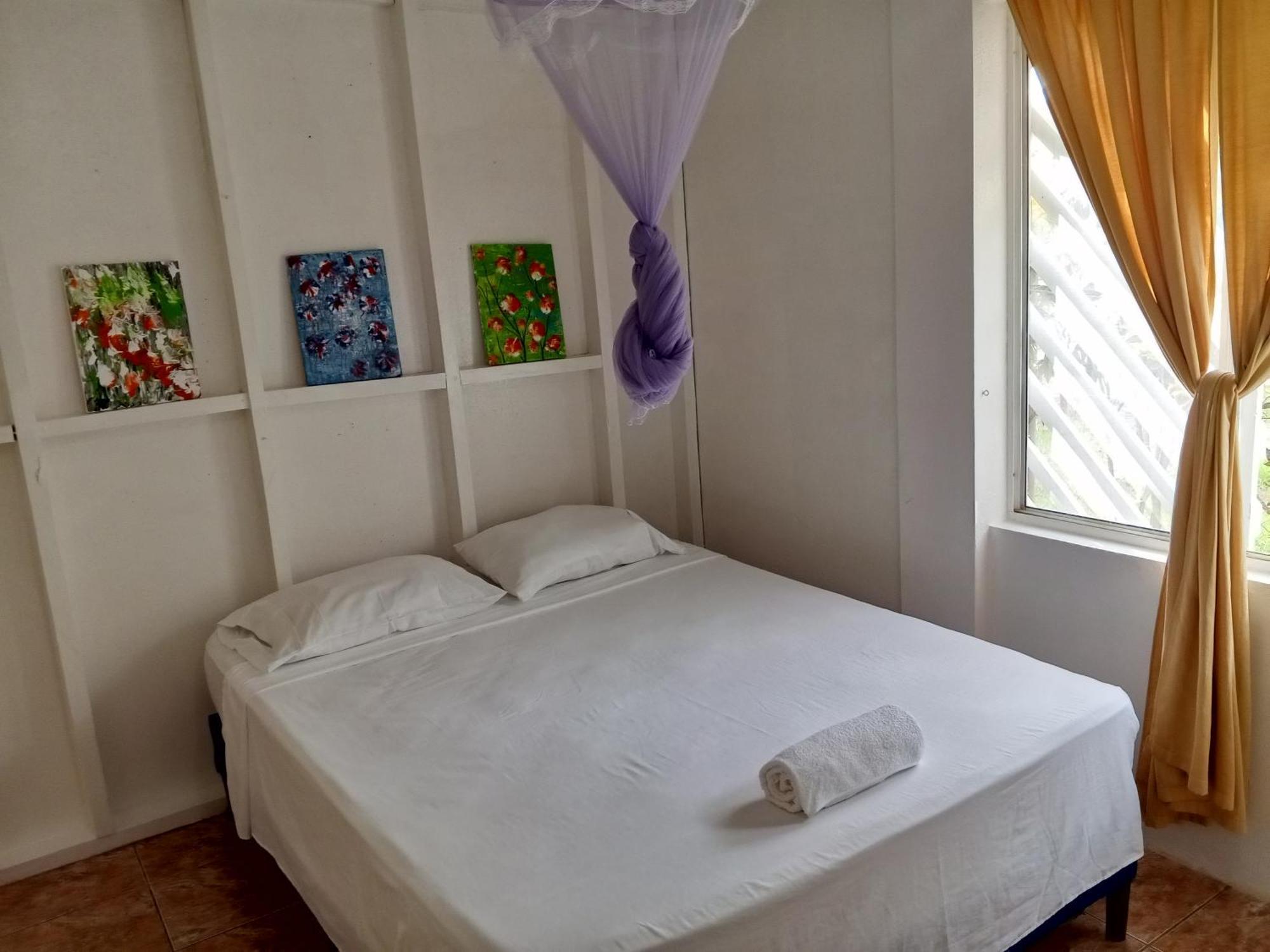 Christina'S Guest House Official リトル・コーン島 エクステリア 写真