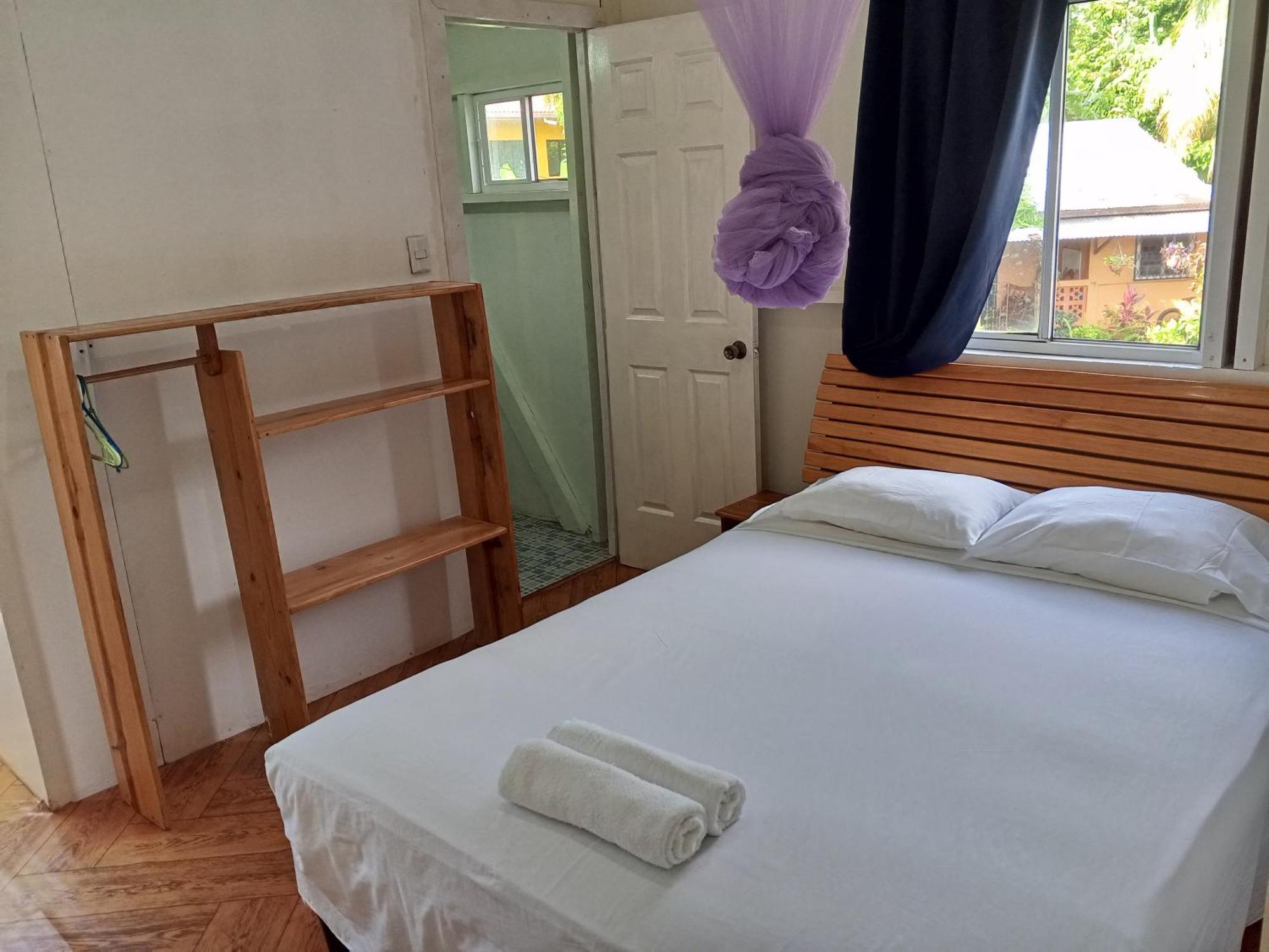 Christina'S Guest House Official リトル・コーン島 エクステリア 写真