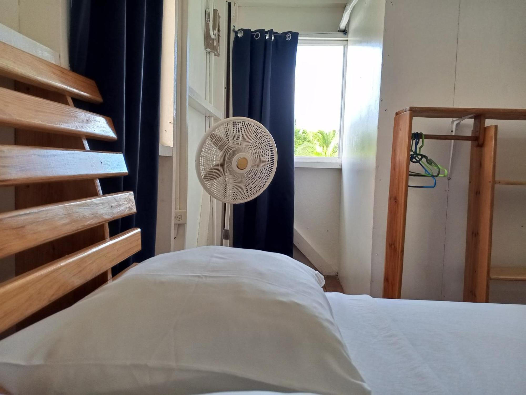 Christina'S Guest House Official リトル・コーン島 エクステリア 写真