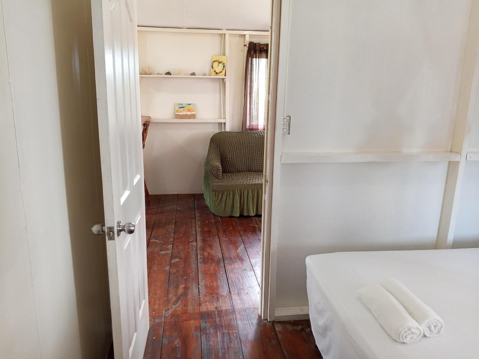 Christina'S Guest House Official リトル・コーン島 エクステリア 写真